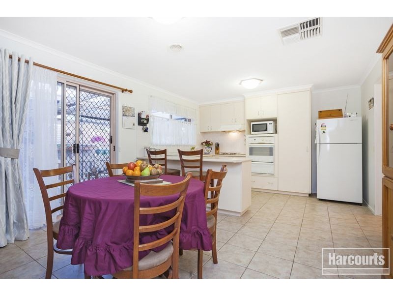 13 McGill Court, Pakenham VIC 3810