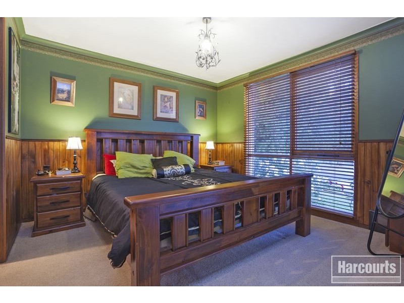 10 Paramount Way, Pakenham VIC 3810