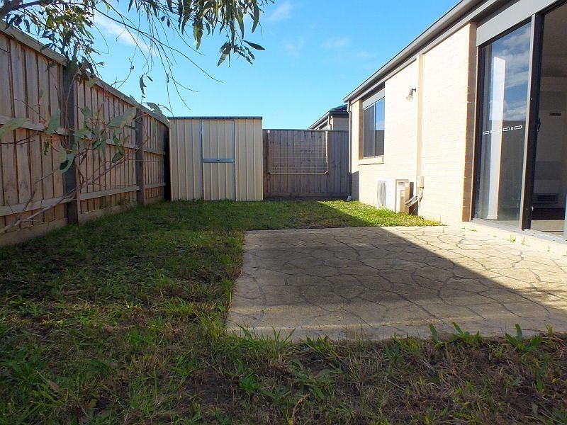 14/31 Syme Road, Pakenham VIC 3810
