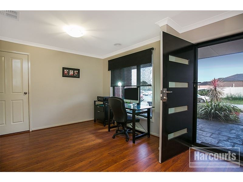 14 Azure Court, Pakenham VIC 3810