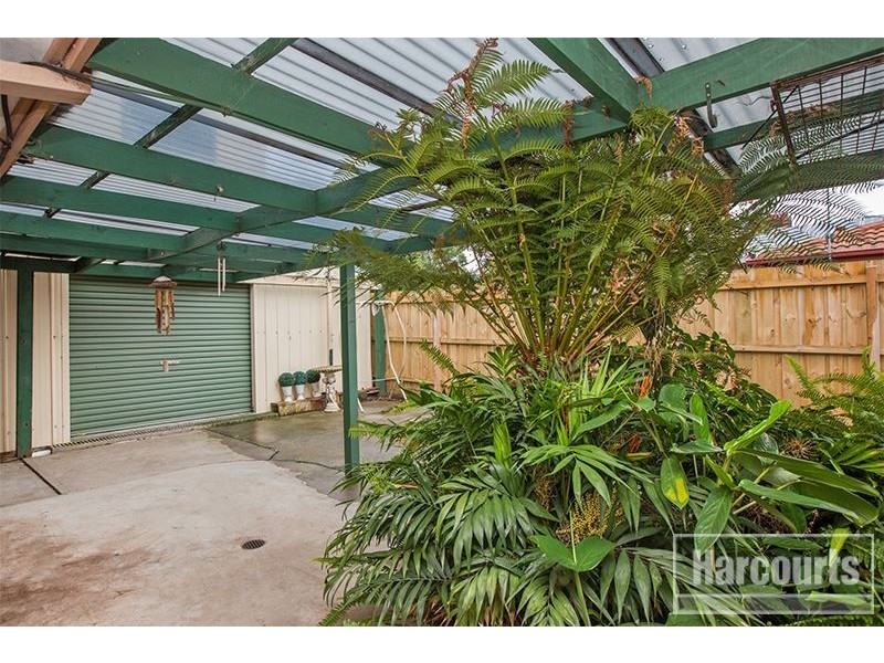 10 Smethurst Avenue, Pakenham VIC 3810