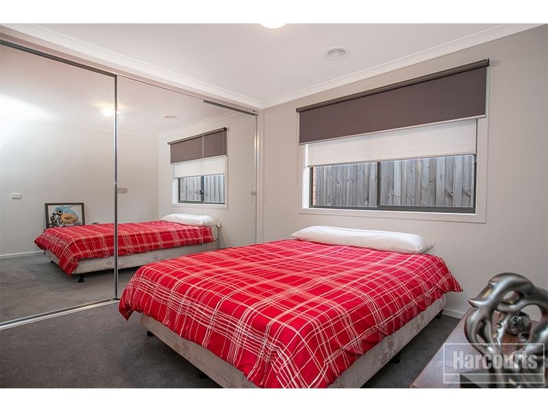 11 Field Street, Pakenham VIC 3810