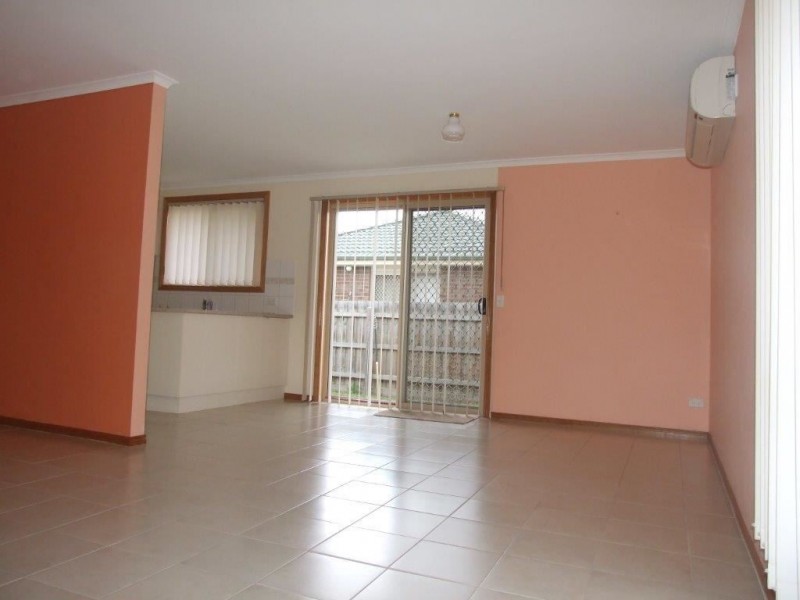 3/37 King Street, Pakenham VIC 3810