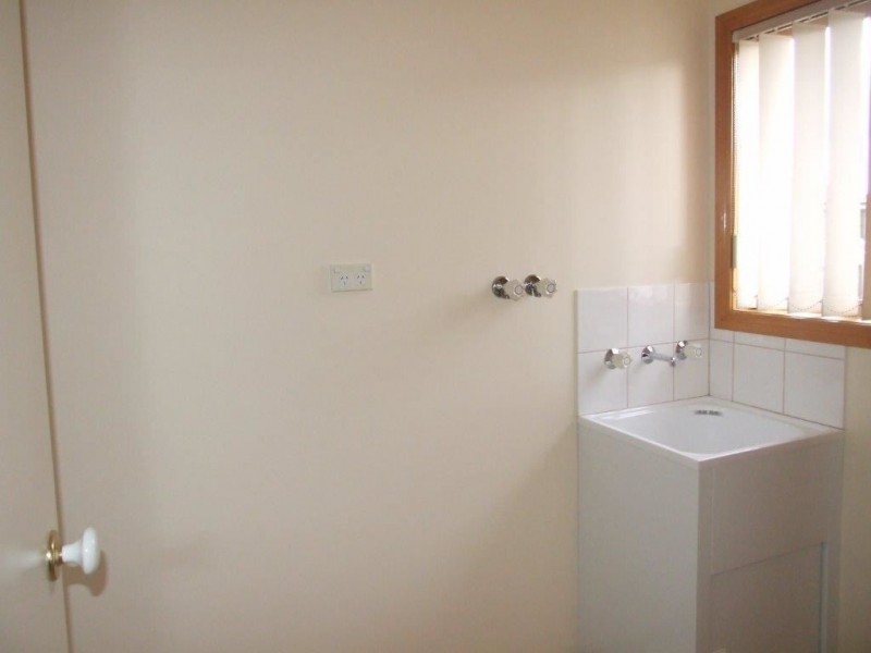 3/37 King Street, Pakenham VIC 3810