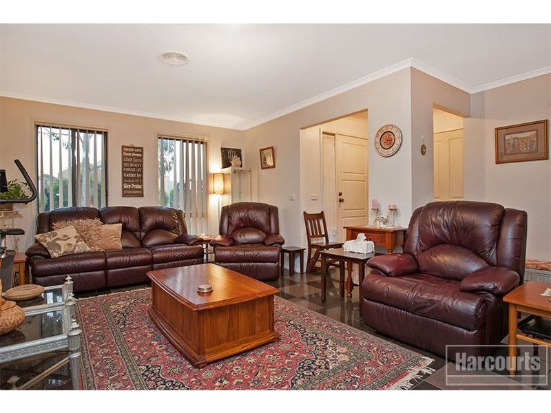 6 Paperbark Drive, Pakenham VIC 3810