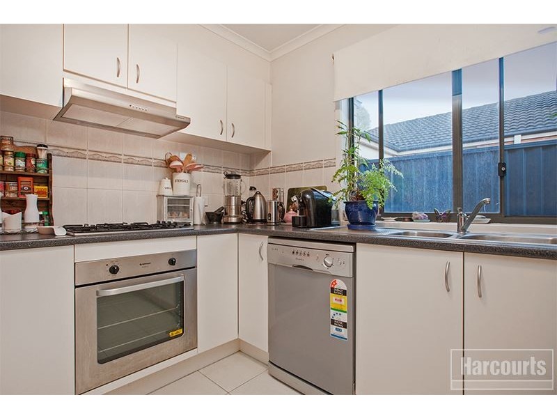 6 Paperbark Drive, Pakenham VIC 3810