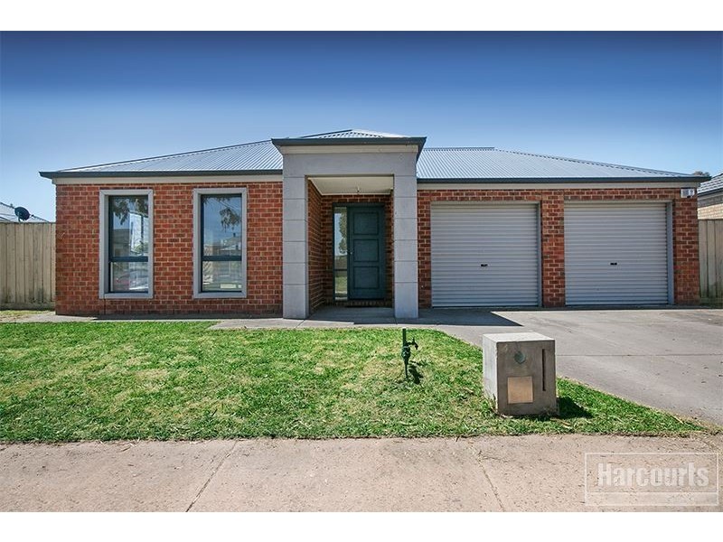 14 Mallee Circuit, Pakenham VIC 3810