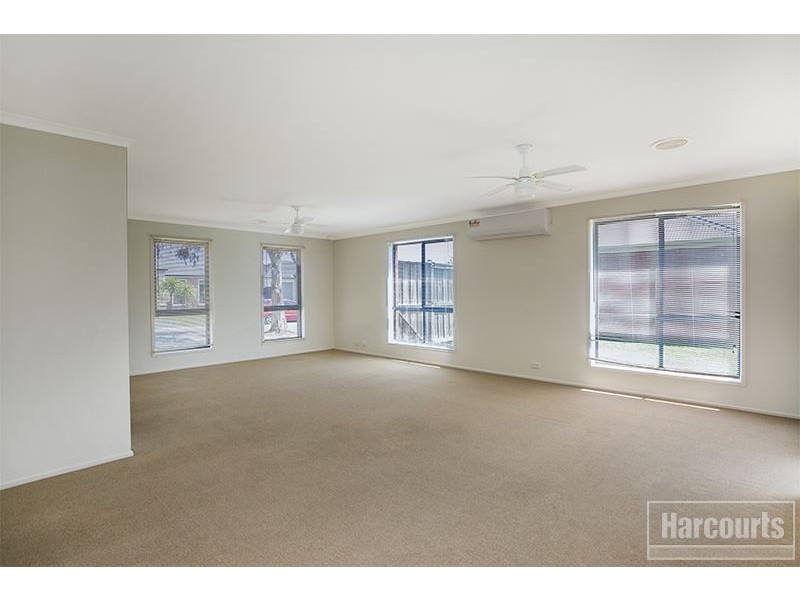14 Mallee Circuit, Pakenham VIC 3810