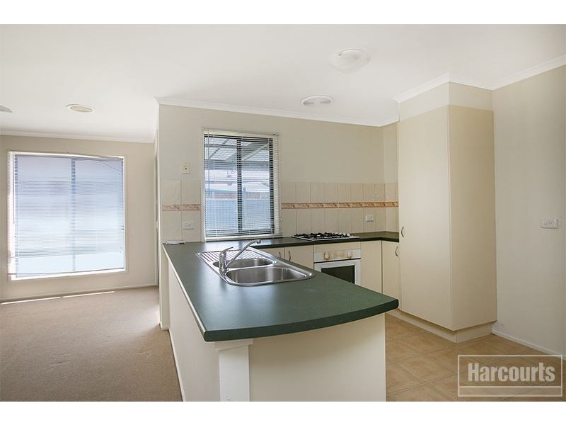 14 Mallee Circuit, Pakenham VIC 3810