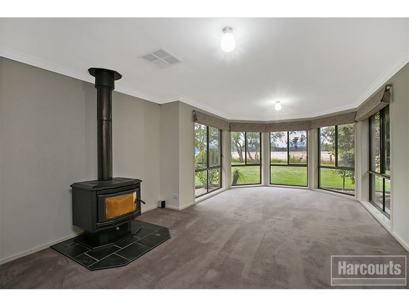 330 Nine Mile Road, Tynong VIC 3813