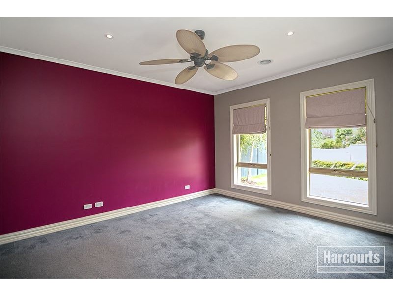 29 The Parkway, Pakenham VIC 3810