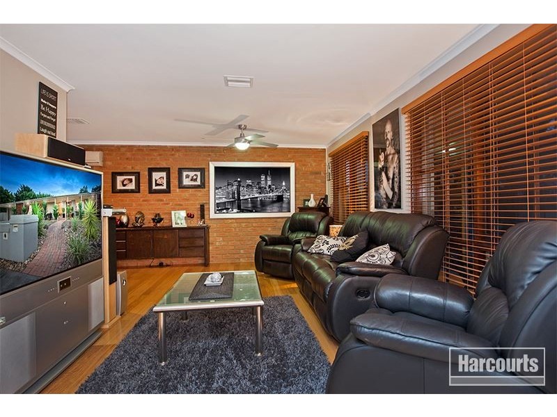 1 Malcolm Court, Pakenham VIC 3810