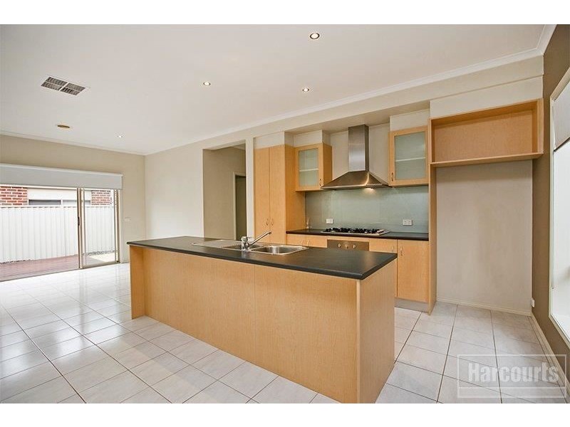 3 Yarra Close, Pakenham VIC 3810