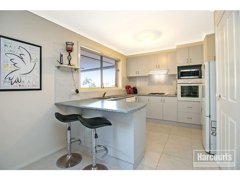 11 Donday Court, Pakenham VIC 3810