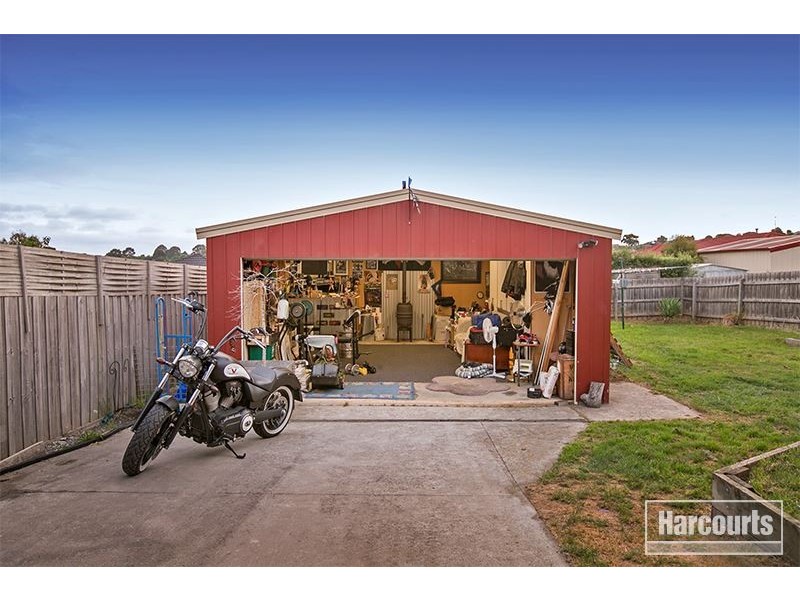 11 Donday Court, Pakenham VIC 3810