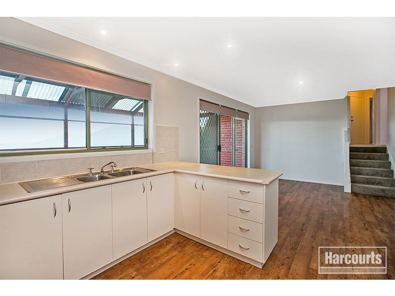 34 Union Avenue, Pakenham VIC 3810