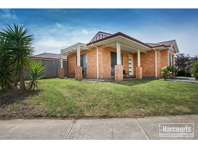 2 Angelique Street, Berwick VIC 3806
