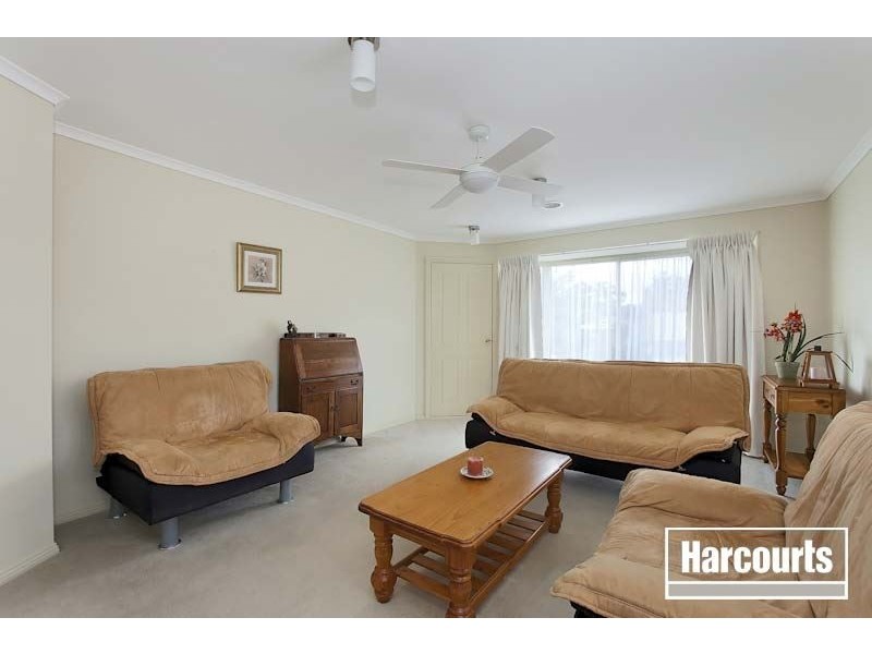 1 Wallangara Drive, Pakenham VIC 3810