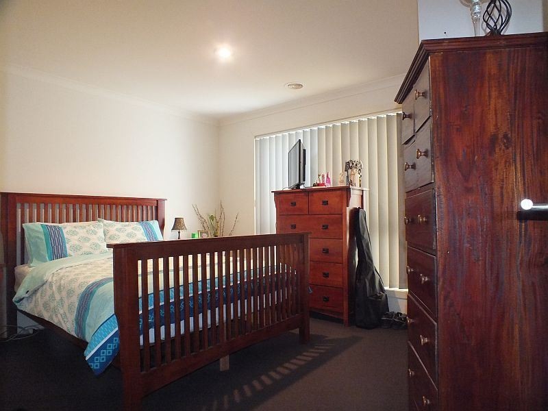 12/6-16 Diston Court, Pakenham VIC 3810