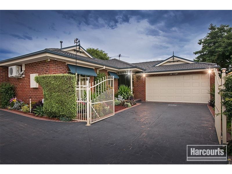 2/37 Eagle Drive, Pakenham VIC 3810