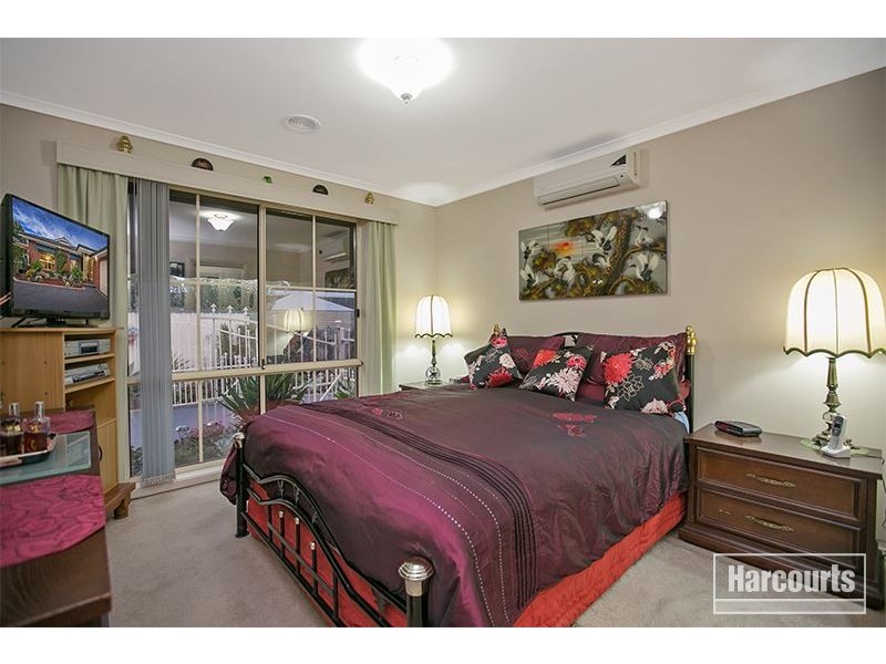 2/37 Eagle Drive, Pakenham VIC 3810