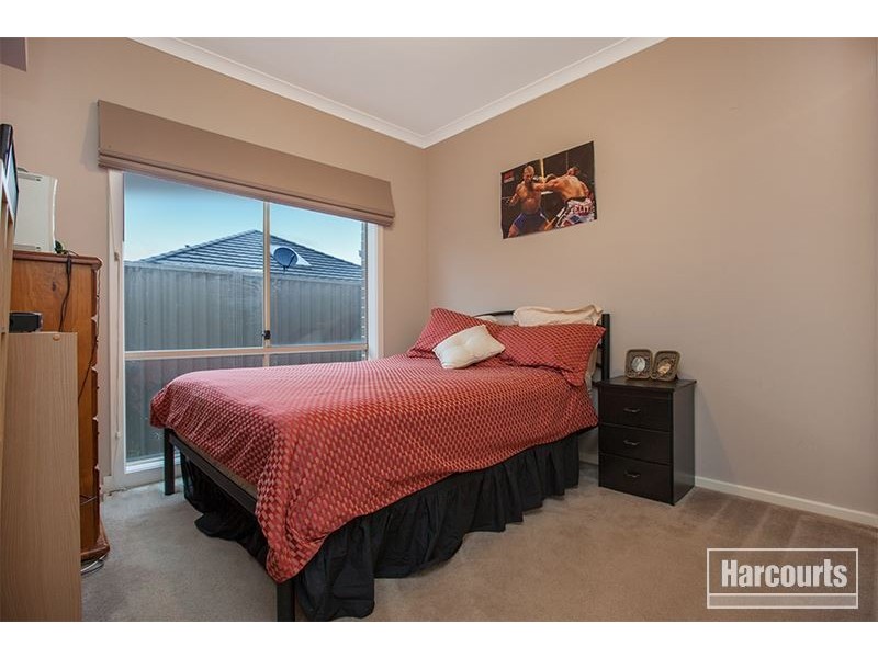 21 Britton Drive, Pakenham VIC 3810