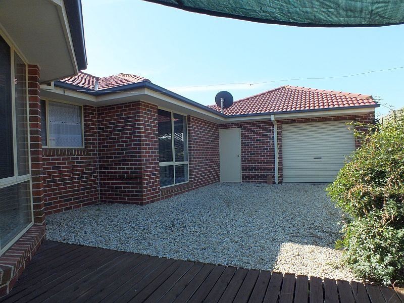 28 Storey Drive, Pakenham VIC 3810