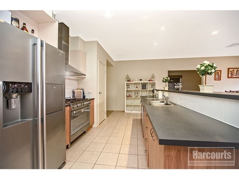 23 Eventide Rise, Pakenham VIC 3810
