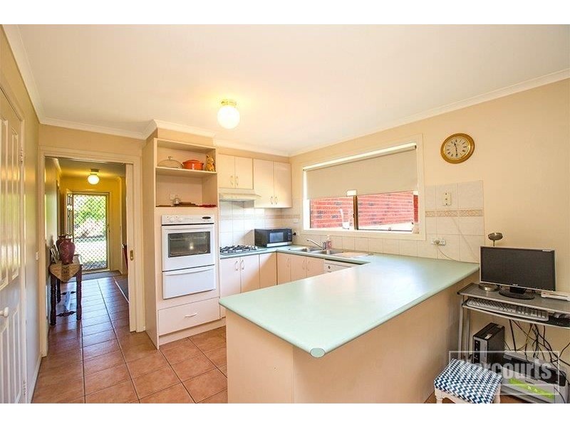 5 Freeman Drive, Pakenham VIC 3810