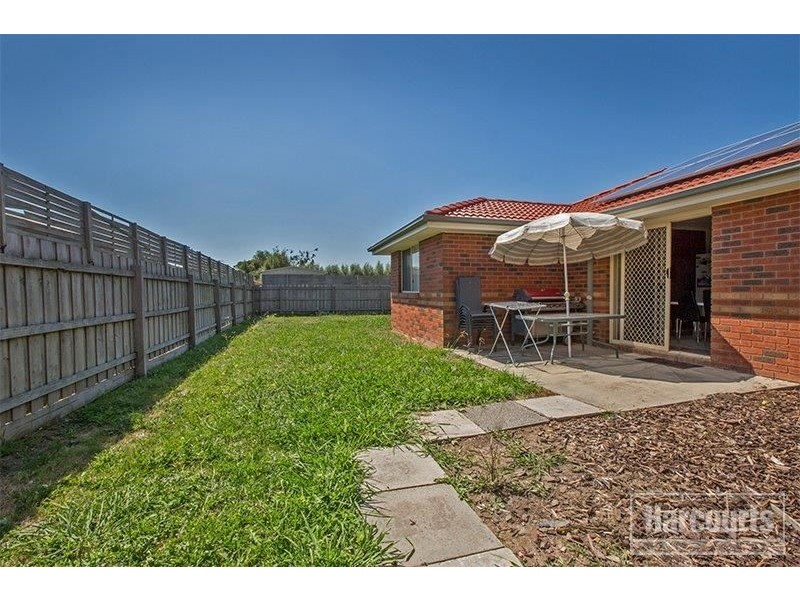 5 Freeman Drive, Pakenham VIC 3810