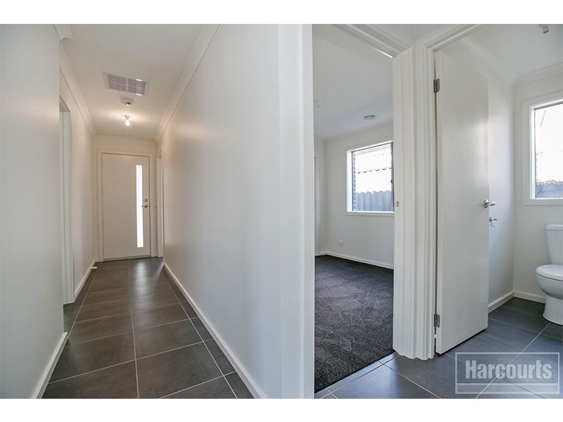 11A Lucerne Circuit, Pakenham VIC 3810