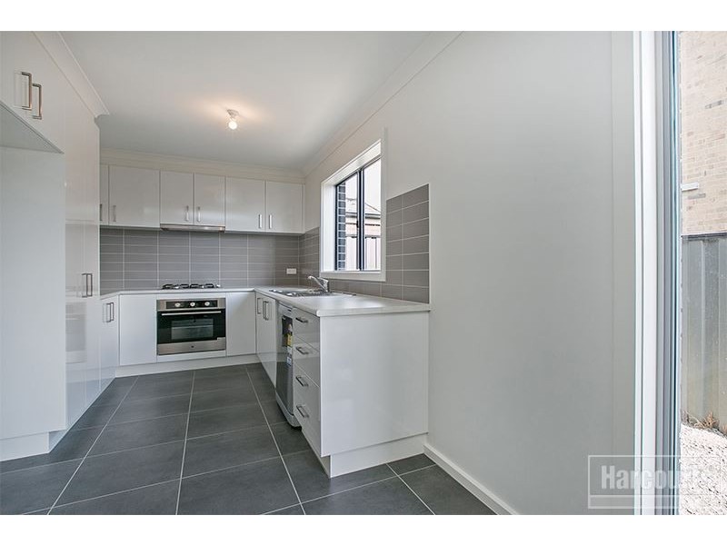 11A Lucerne Circuit, Pakenham VIC 3810
