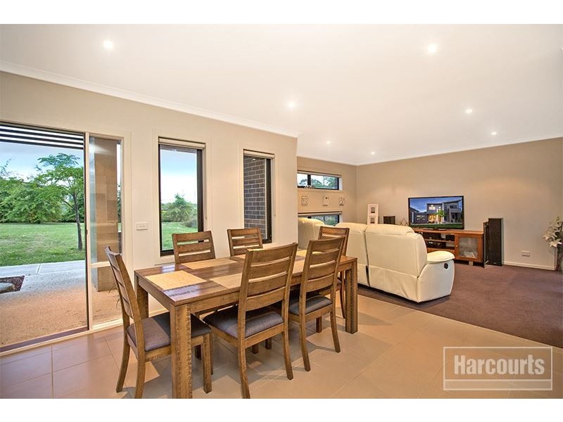 23 Flemington Rise, Officer VIC 3809