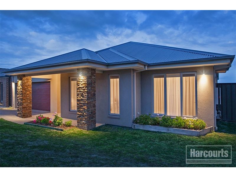 6 Tahoe Circuit, Pakenham VIC 3810