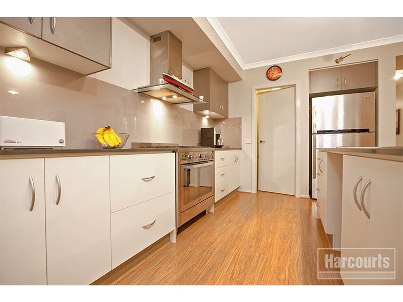 6 Tahoe Circuit, Pakenham VIC 3810