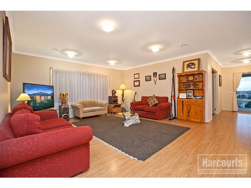 6 Tahoe Circuit, Pakenham VIC 3810