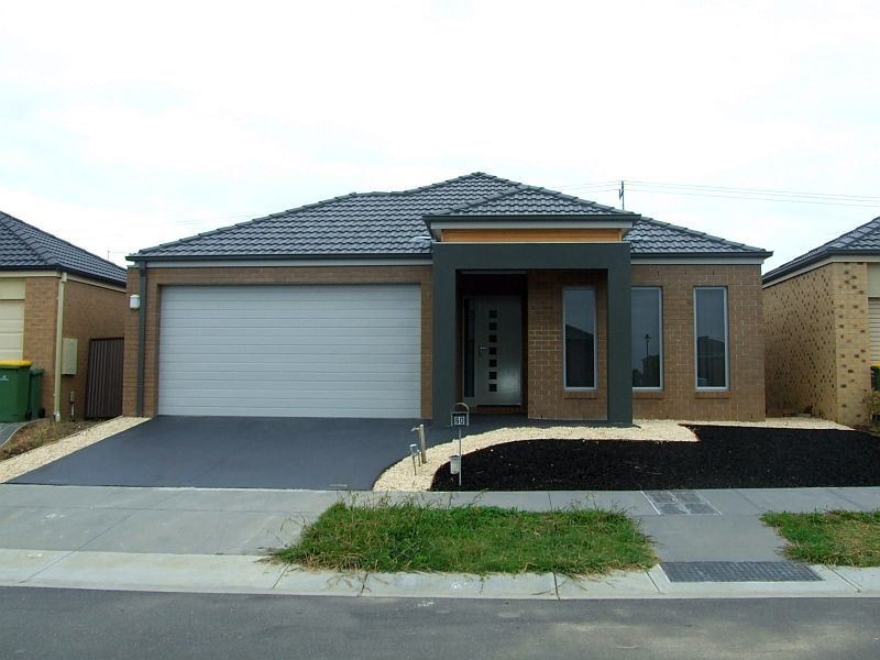 60 Sarton Link, Pakenham VIC 3810
