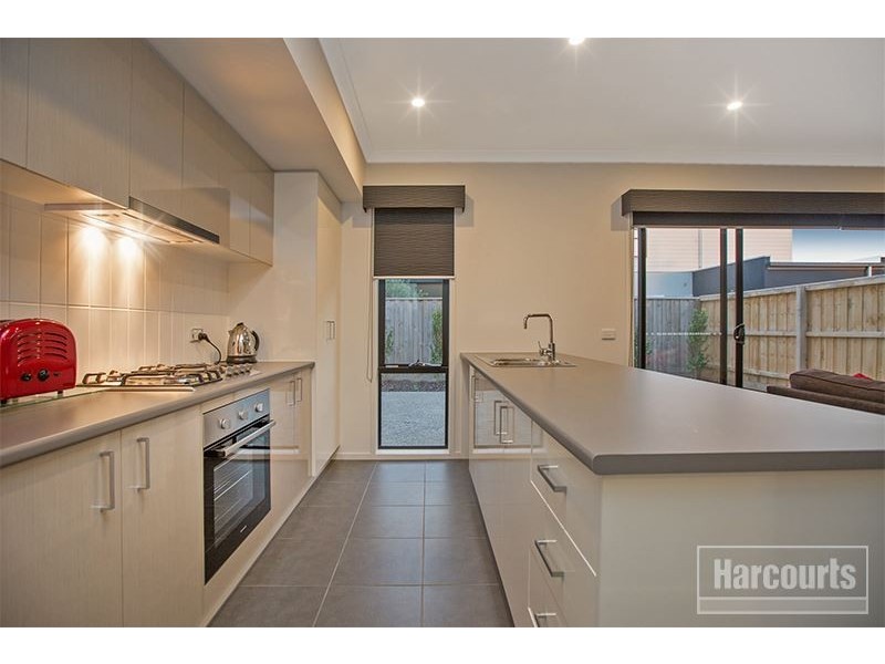 32 Officedale Road, Officer VIC 3809