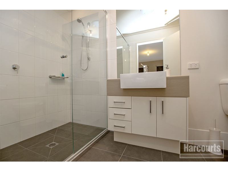 32 Officedale Road, Officer VIC 3809