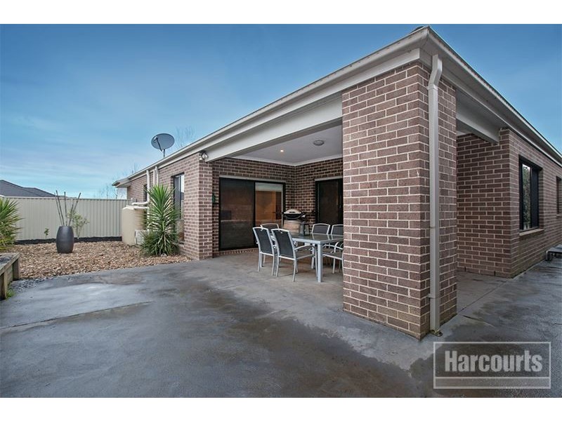 13 Goulburn Place, Pakenham VIC 3810