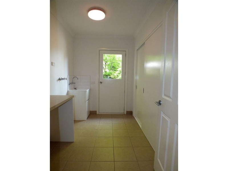 7 Fallingwater Drive, Pakenham VIC 3810