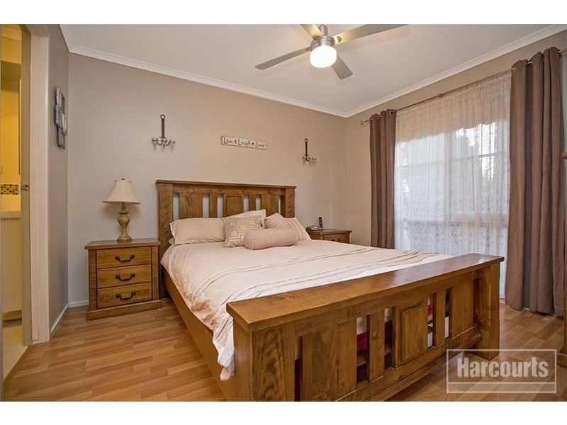 54 Parman Avenue, Pakenham VIC 3810