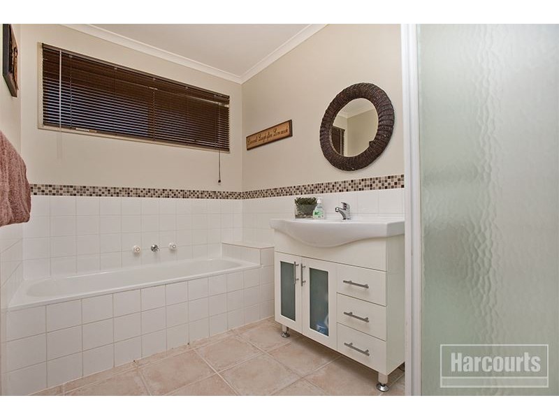 54 Parman Avenue, Pakenham VIC 3810