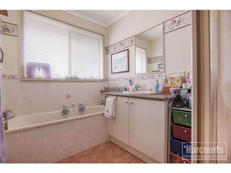 15 Mahogany Court, Pakenham VIC 3810