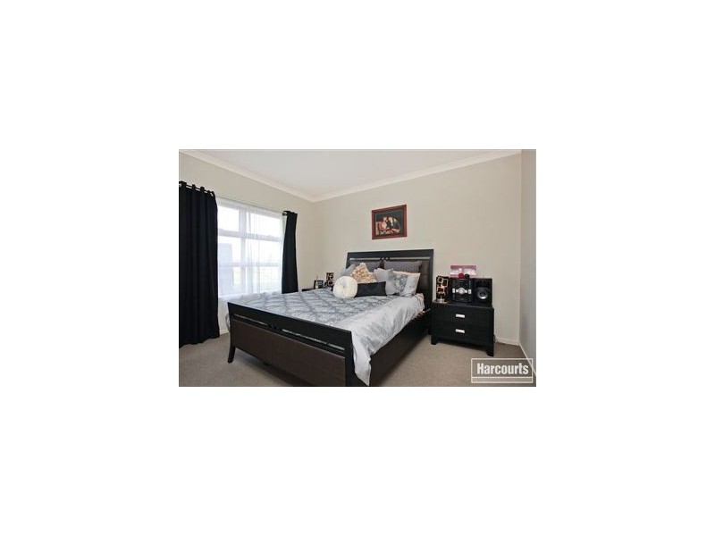 6 Haakman Way, Pakenham VIC 3810