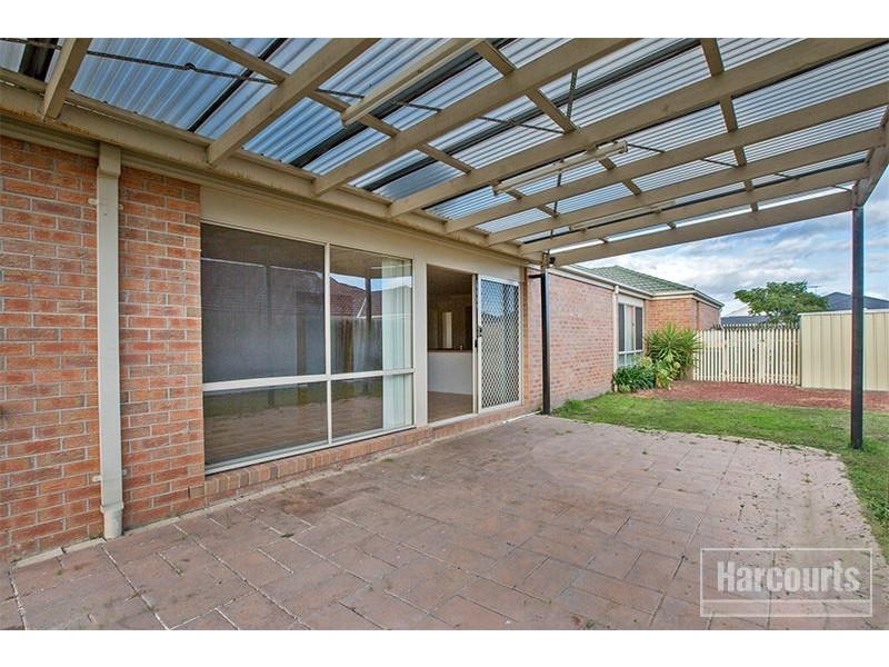 4 Sheoak Court, Pakenham VIC 3810