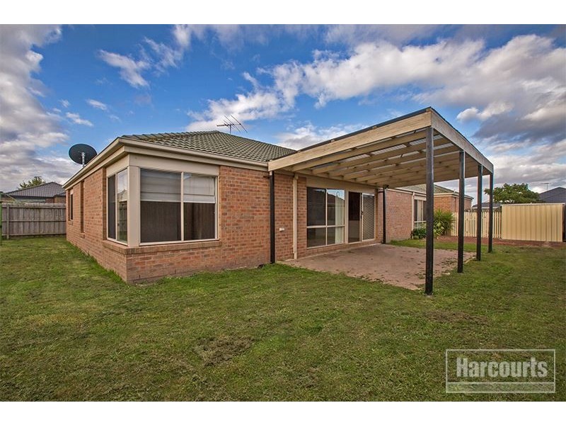 4 Sheoak Court, Pakenham VIC 3810