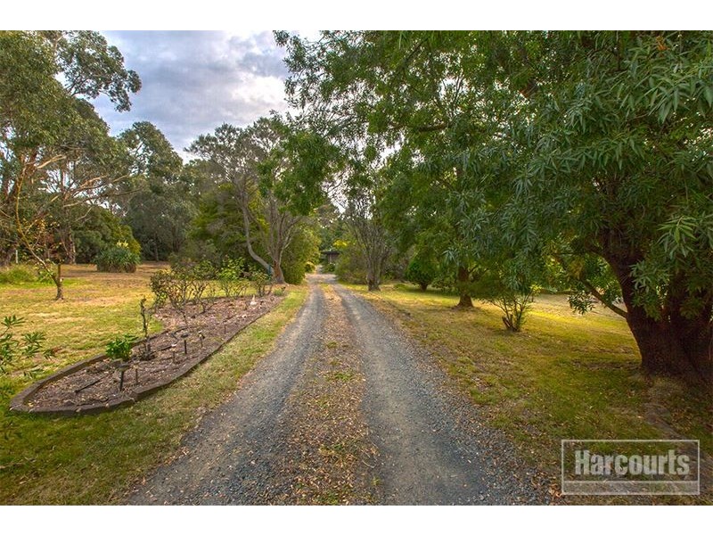 235 Army Road, Pakenham VIC 3810