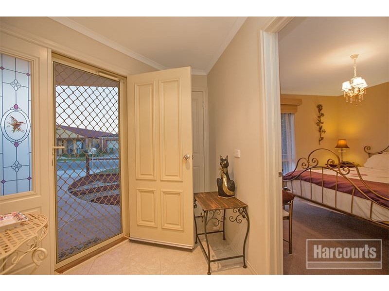 59 Wakenshaw Crescent, Pakenham VIC 3810