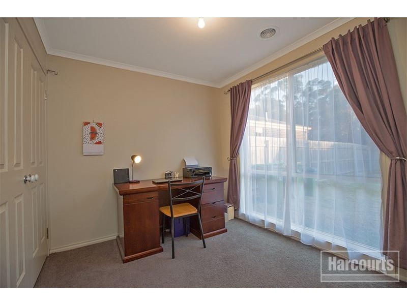 59 Wakenshaw Crescent, Pakenham VIC 3810